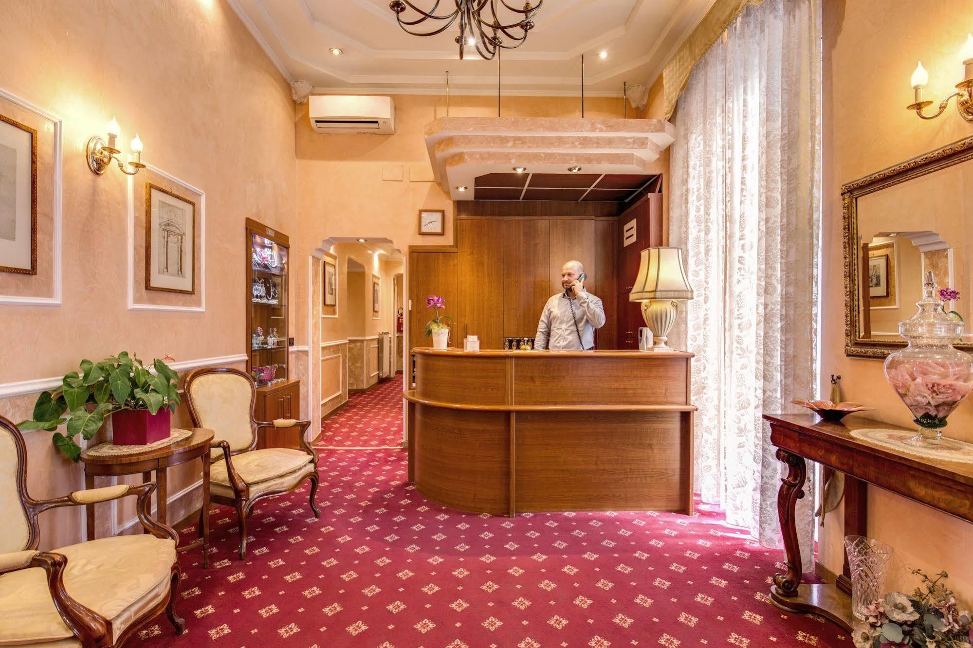 Hotel Martini Róma Kültér fotó