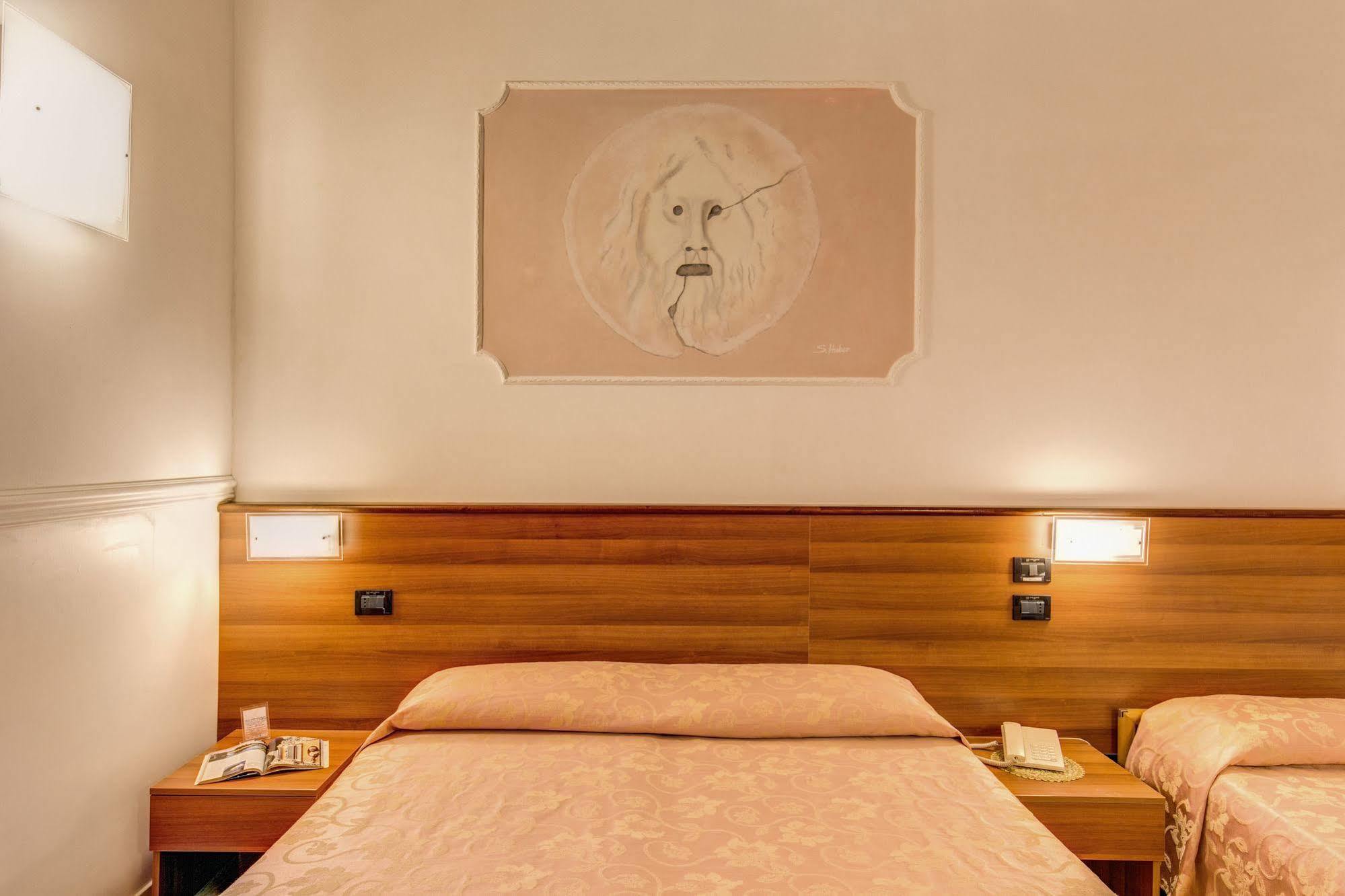 Hotel Martini Róma Kültér fotó