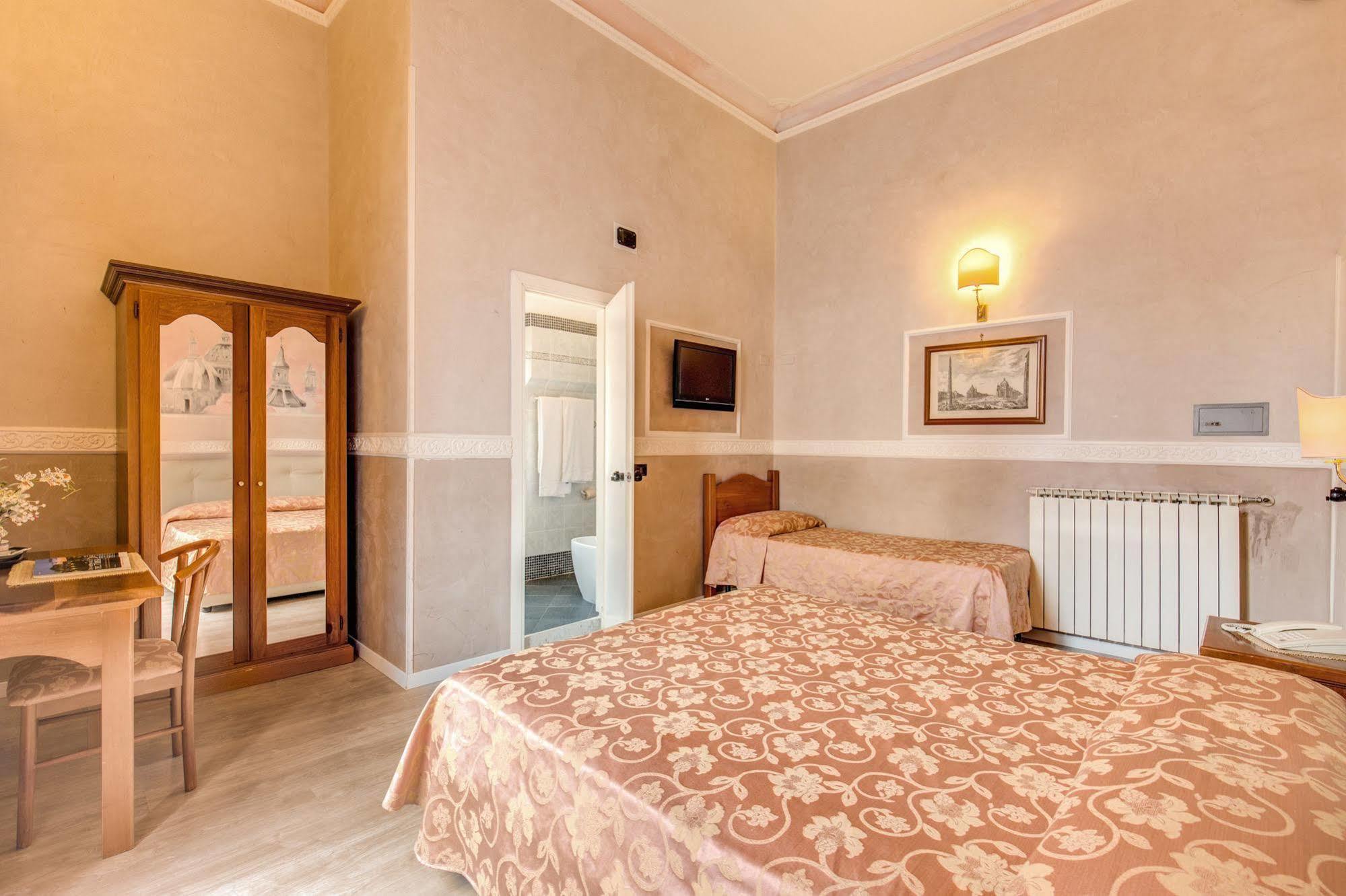 Hotel Martini Róma Kültér fotó